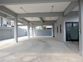 Büro zur Miete mit 10 Zimmer in Suan Luang, Bangkok