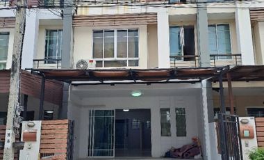 For rent and for sale 4 bed townhouse in Chom Thong, Bangkok