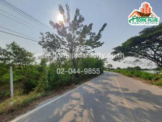 À vendre terrain à Nakhon Chai Si, Nakhon Pathom
