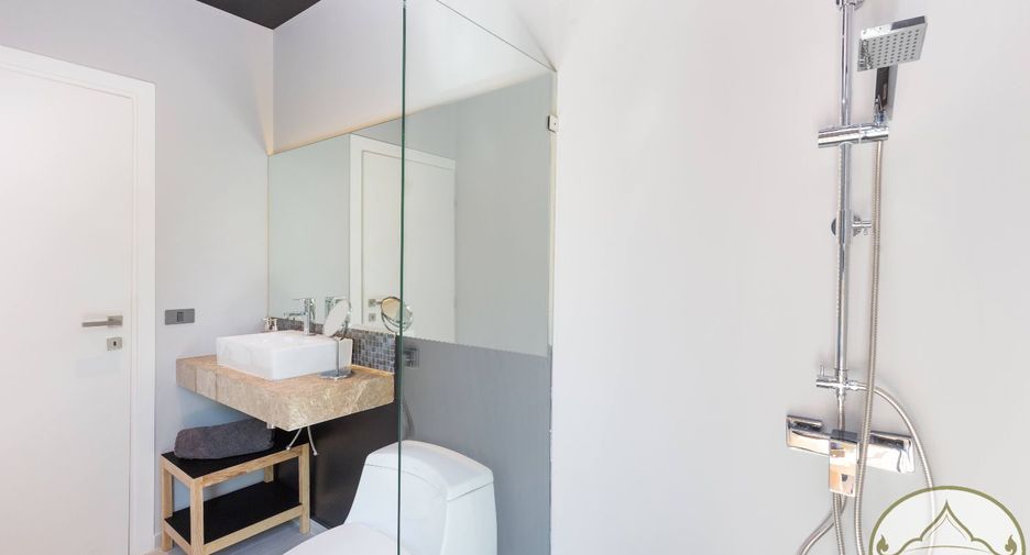 For sale 36 bedrooms hotel in Thalang, Phuket
