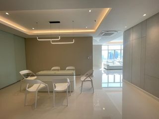 For rent 3 ベッドルーム condo in Pathum Wan, Bangkok