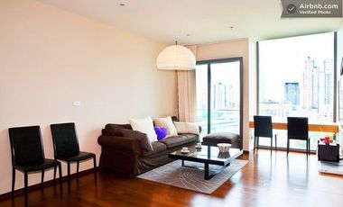 For rent 2 bed condo in Khlong Toei, Bangkok