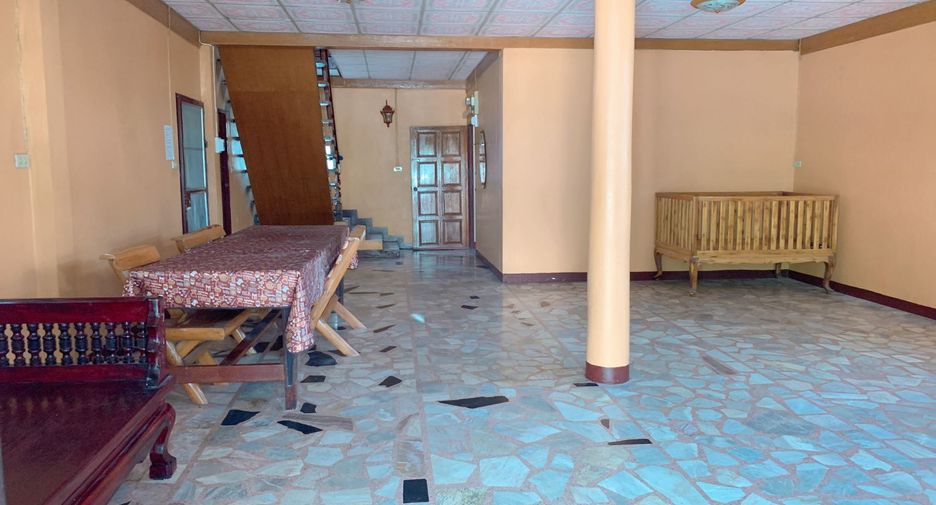 For sale 4 bedrooms house in Mueang Phitsanulok, Phitsanulok
