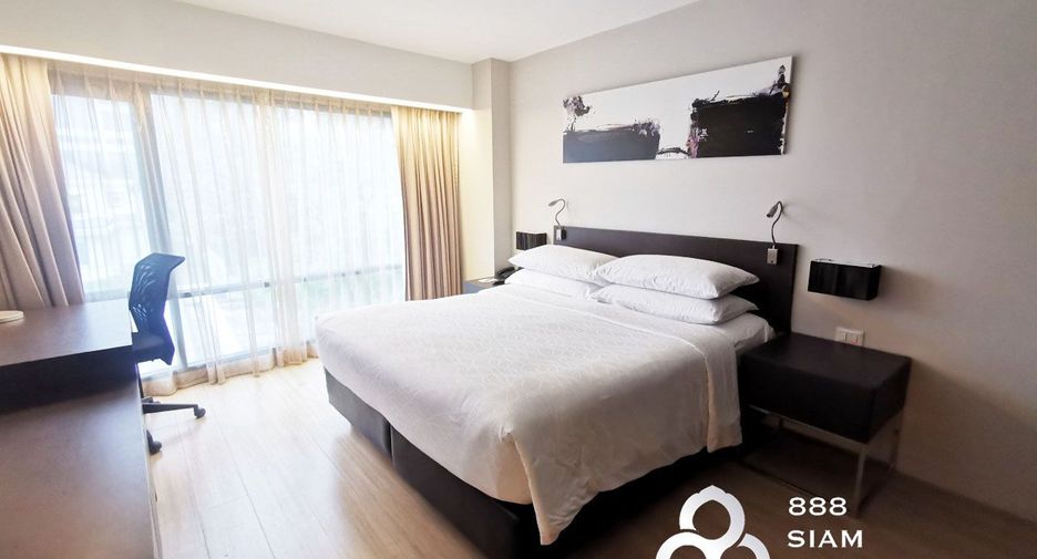 Apartamento con servicios en alquiler de 1 habitaciones en Khlong Toei, Bangkok