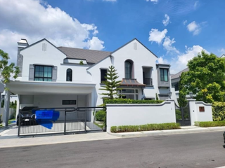 For rent 4 bedrooms house in Saphan Sung, Bangkok