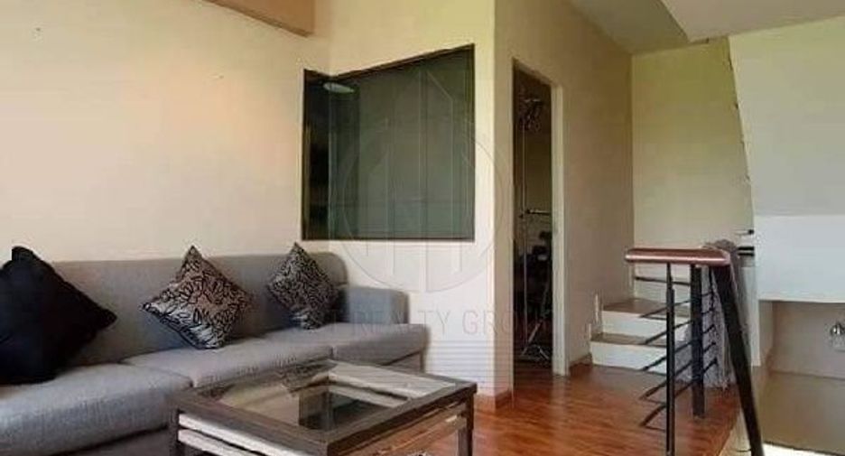 For rent 3 bedrooms townhouse in Phra Khanong, Bangkok