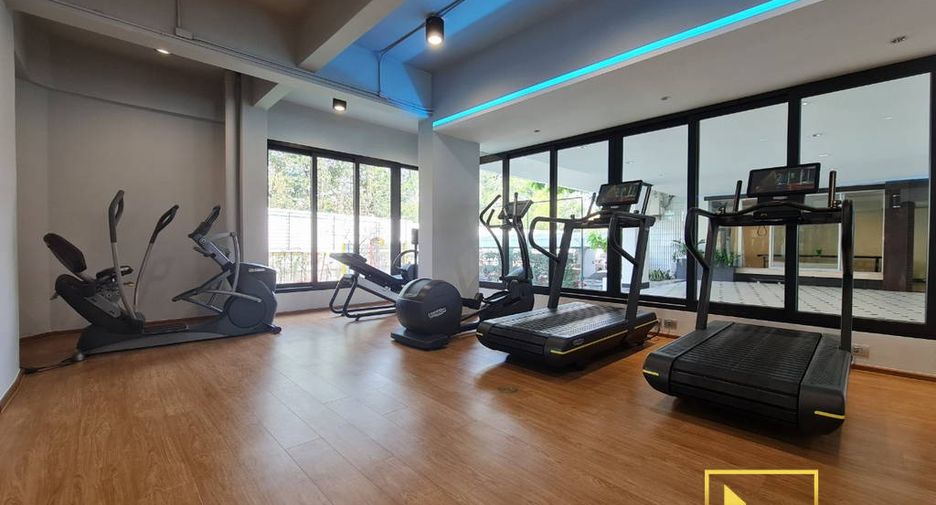 For rent 2 bedrooms apartment in Watthana, Bangkok