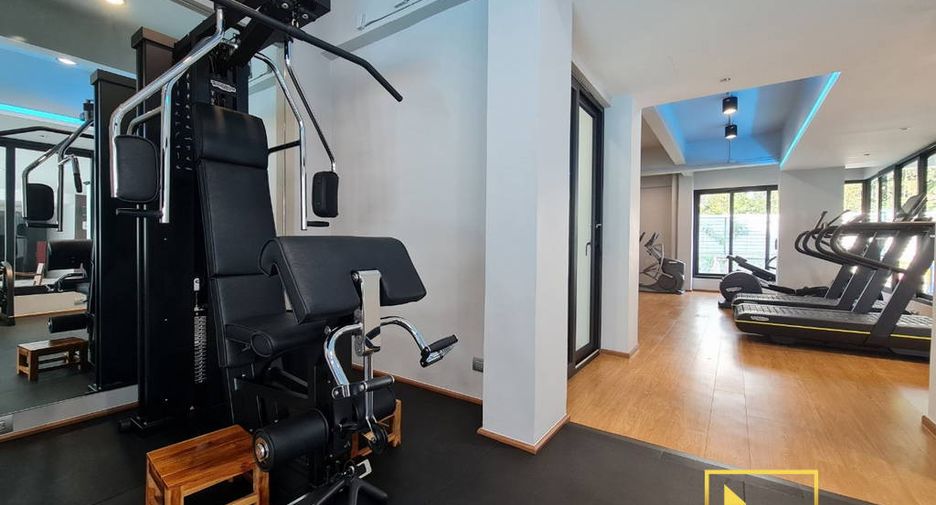 For rent 2 bedrooms apartment in Watthana, Bangkok
