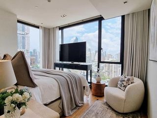 For rent 2 bedrooms condo in Khlong Toei, Bangkok