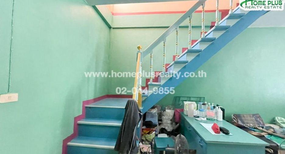 Reihenhaus zum Kauf mit 2 Zimmer in Bang Kruai, Nonthaburi