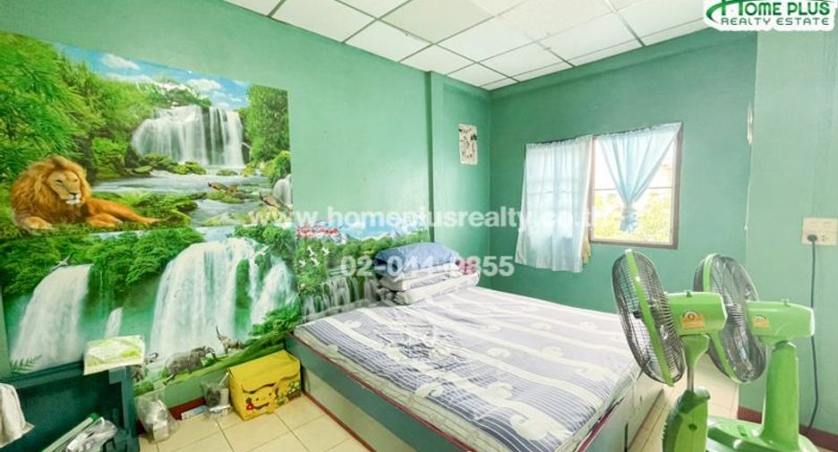 Reihenhaus zum Kauf mit 2 Zimmer in Bang Kruai, Nonthaburi
