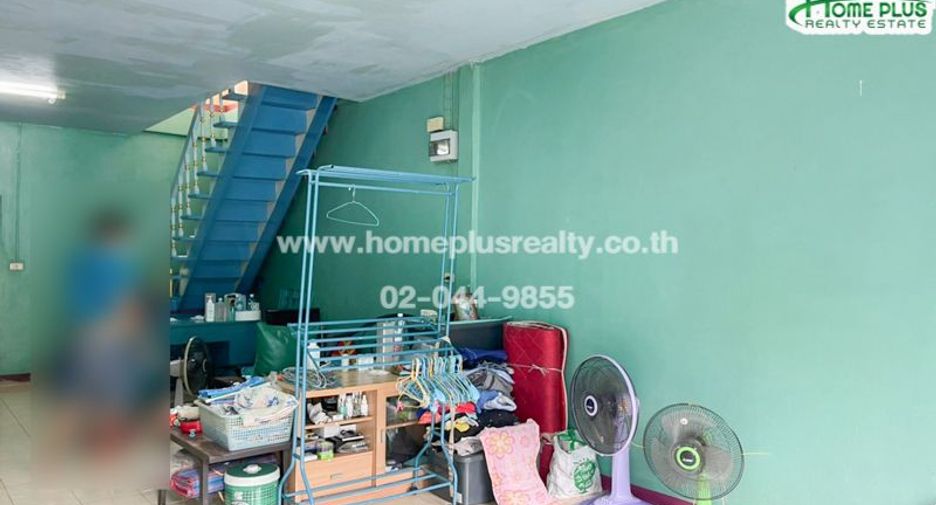 Reihenhaus zum Kauf mit 2 Zimmer in Bang Kruai, Nonthaburi