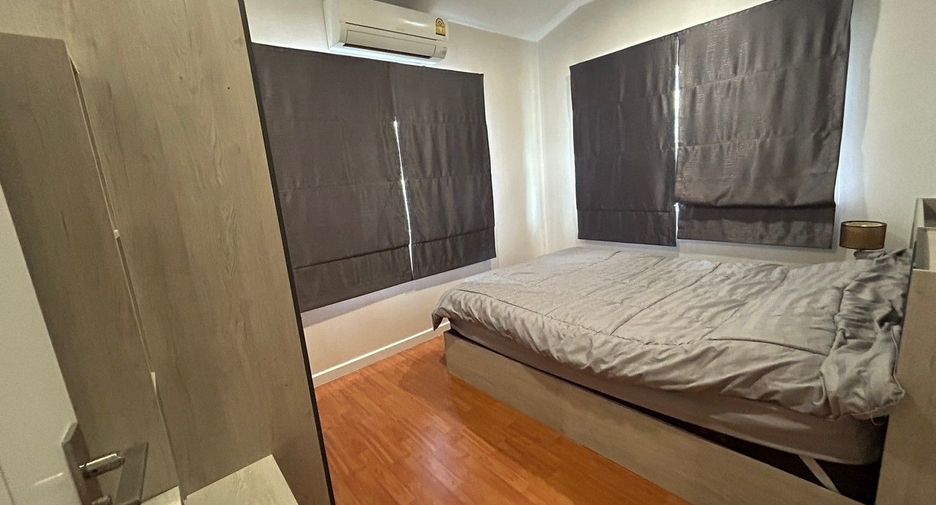 Casa en alquiler de 3 habitaciones en Mueang Pathum Thani, Pathum Thani