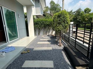 For rent 3 bed house in Mueang Pathum Thani, Pathum Thani