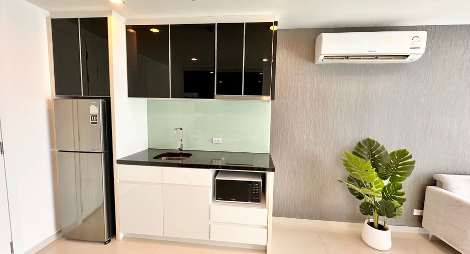 For rent 1 bed condo in Bang Lamung, Chonburi