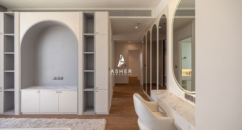 Wohnung zur Miete und zum Kauf mit 4 Zimmer in Pathum Wan, Bangkok