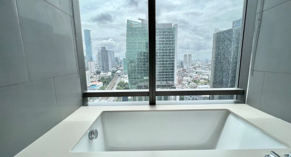 À louer et à vendre 2 chambres condo à Sathon, Bangkok