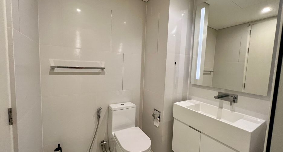 À louer et à vendre 2 chambres condo à Sathon, Bangkok
