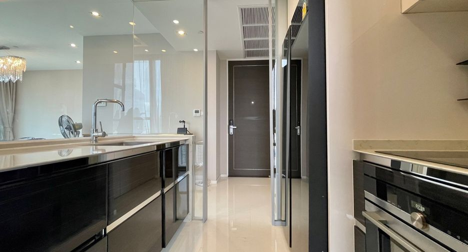 À louer et à vendre 2 chambres condo à Sathon, Bangkok