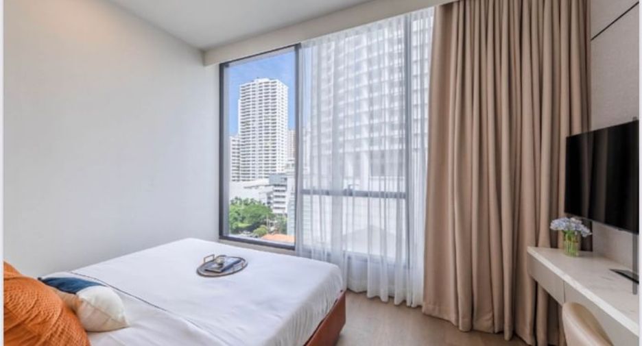 For rent 2 bedrooms condo in Khlong Toei, Bangkok
