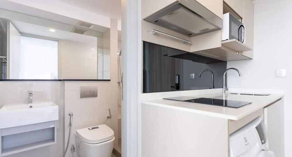 For rent and for sale 1 bed condo in Sathon, Bangkok