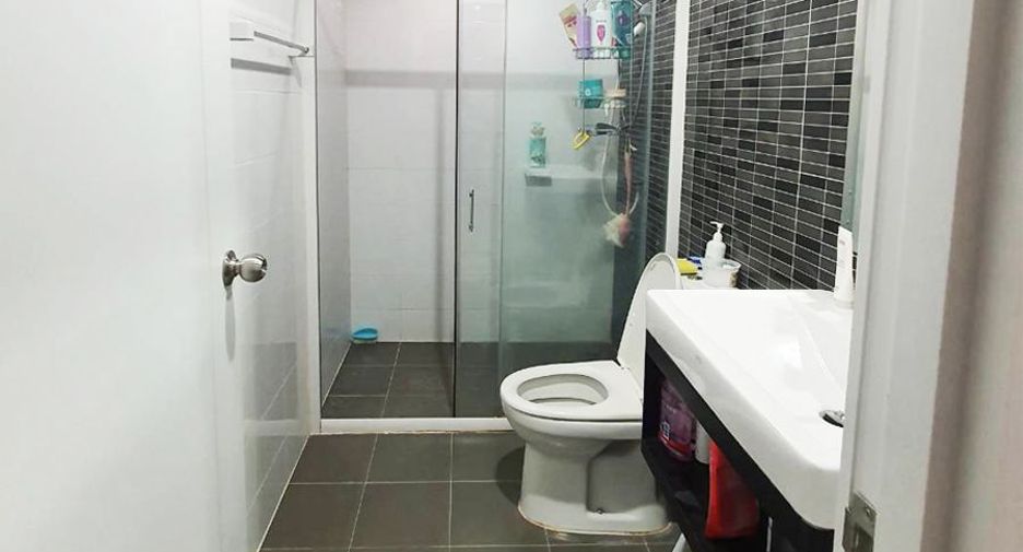 For sale 3 ベッドルーム townhouse in Mueang Nonthaburi, Nonthaburi
