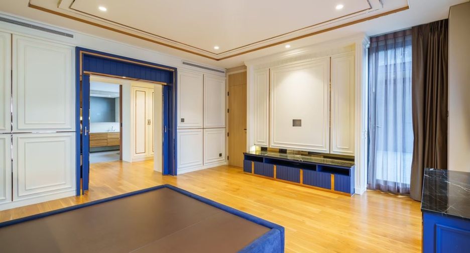 For sale 4 bedrooms house in Prawet, Bangkok