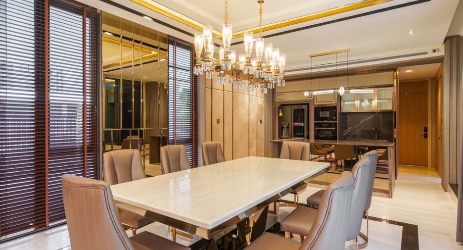 For sale 4 bedrooms house in Prawet, Bangkok