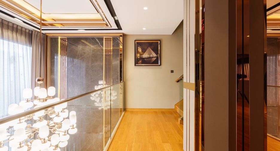 For sale 4 bedrooms house in Prawet, Bangkok