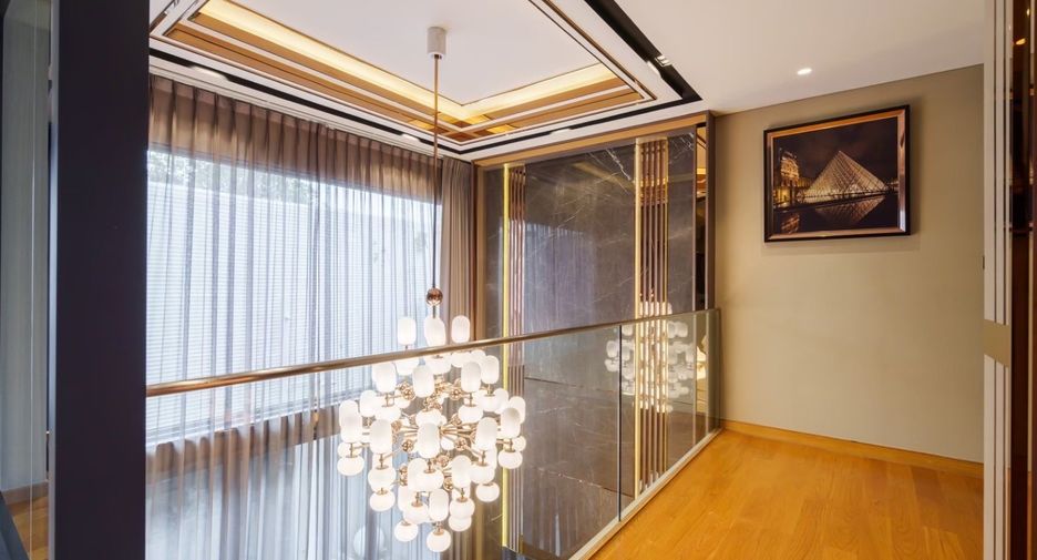 For sale 4 bedrooms house in Prawet, Bangkok