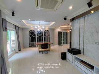 For sale 4 Beds house in Thung Khru, Bangkok