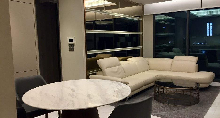 Condo en alquiler de 3 habitaciones en Pathum Wan, Bangkok