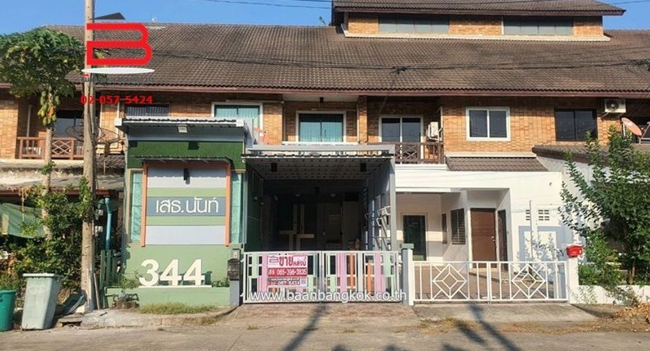 For sale 5 Beds townhouse in Thanyaburi, Pathum Thani