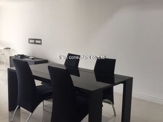 For sale 2 bed condo in Watthana, Bangkok
