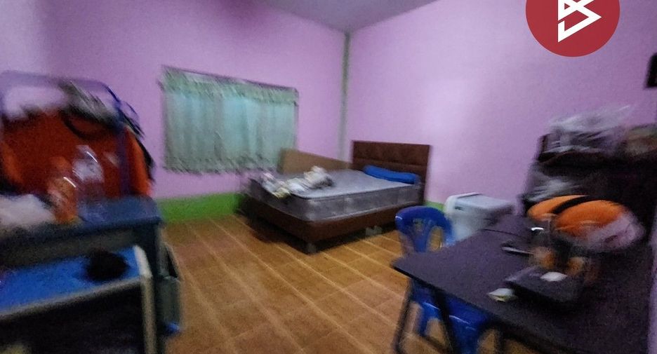 For sale 12 bed house in Ban Bueng, Chonburi