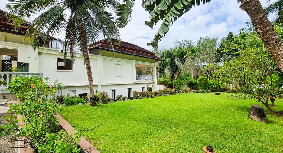 For rent 7 bedrooms villa in Thalang, Phuket