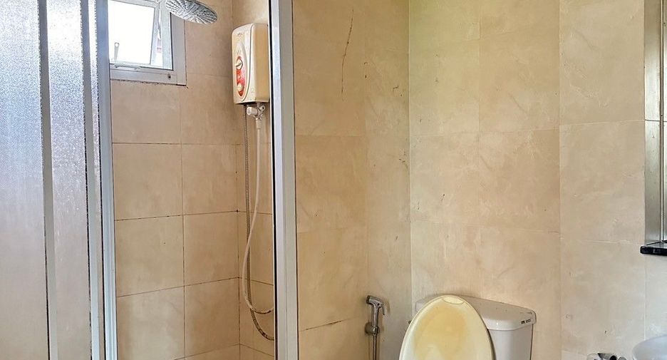 For sale studio house in Mueang Pathum Thani, Pathum Thani