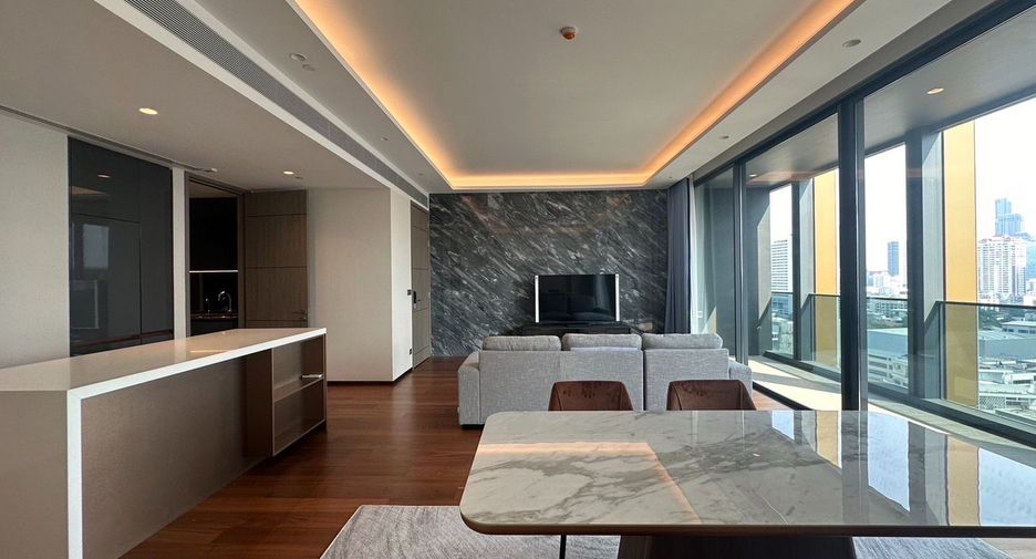 Condo en alquiler de 2 habitaciones en Khlong Toei, Bangkok