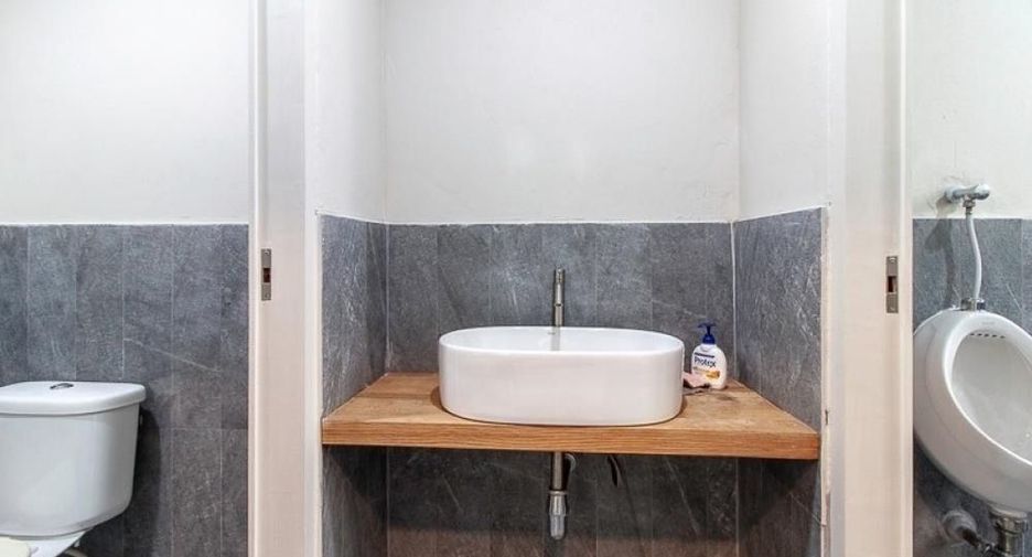 Reihenhaus zur Miete mit 3 Zimmer in Sathon, Bangkok