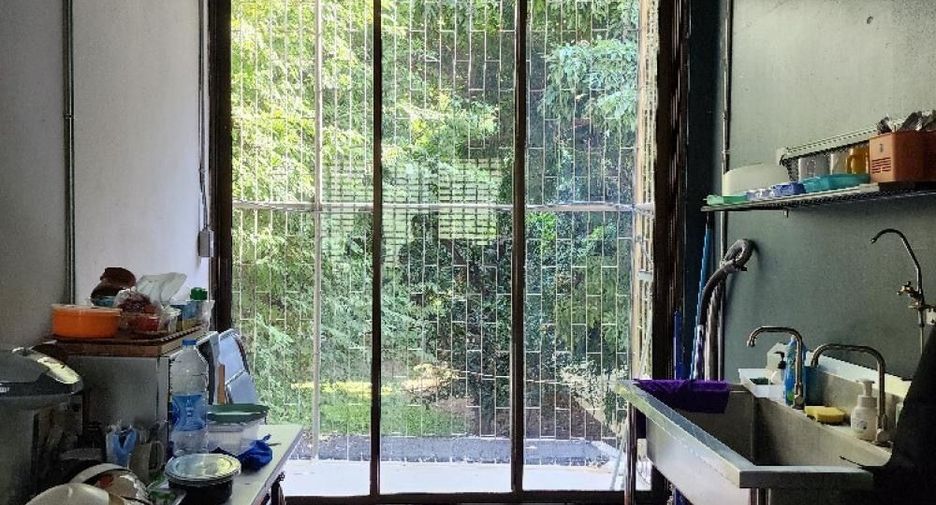 Reihenhaus zur Miete mit 3 Zimmer in Sathon, Bangkok