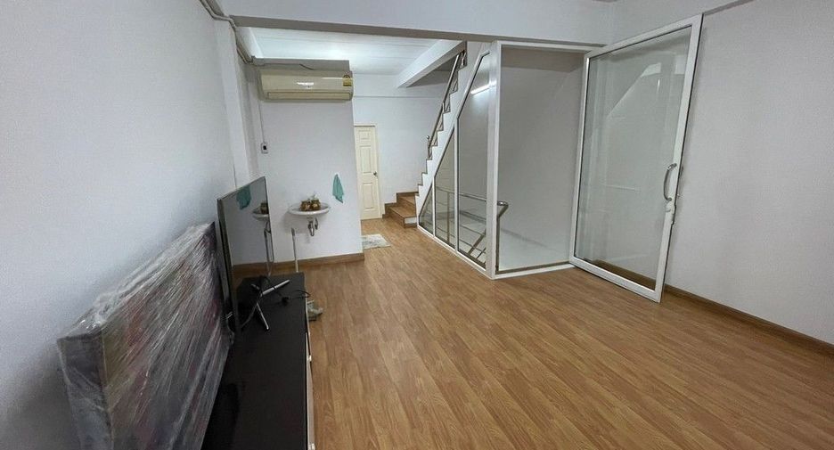 For sale 3 ベッドルーム retail Space in Bang Kruai, Nonthaburi