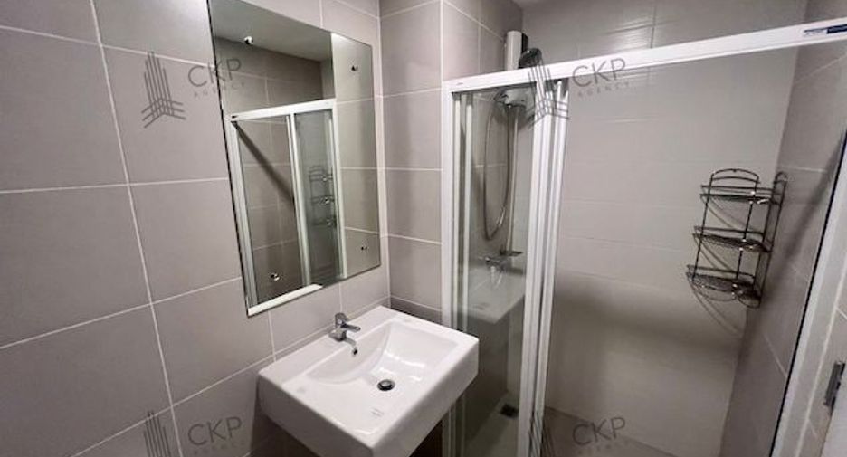 For sale 1 bed condo in Mueang Samut Prakan, Samut Prakan