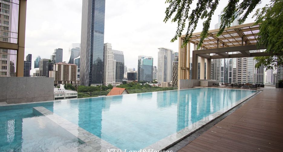 For sale 3 bedrooms condo in Pathum Wan, Bangkok