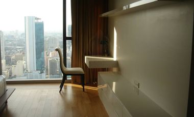 Condo en alquiler de 3 habitaciones en Sathon, Bangkok