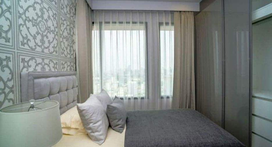 For sale 3 bedrooms condo in Ratchathewi, Bangkok