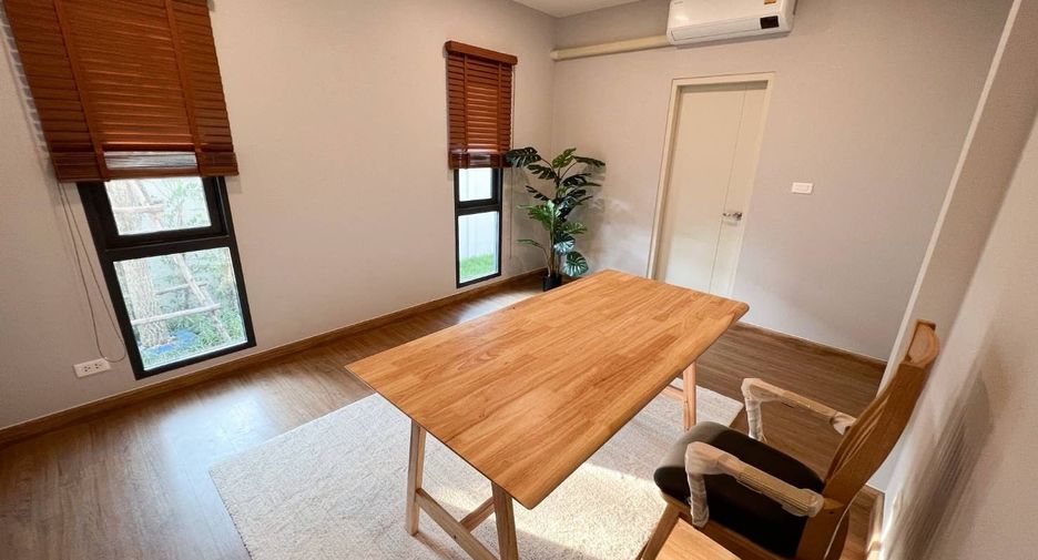 For rent 4 bed house in Bang Phli, Samut Prakan