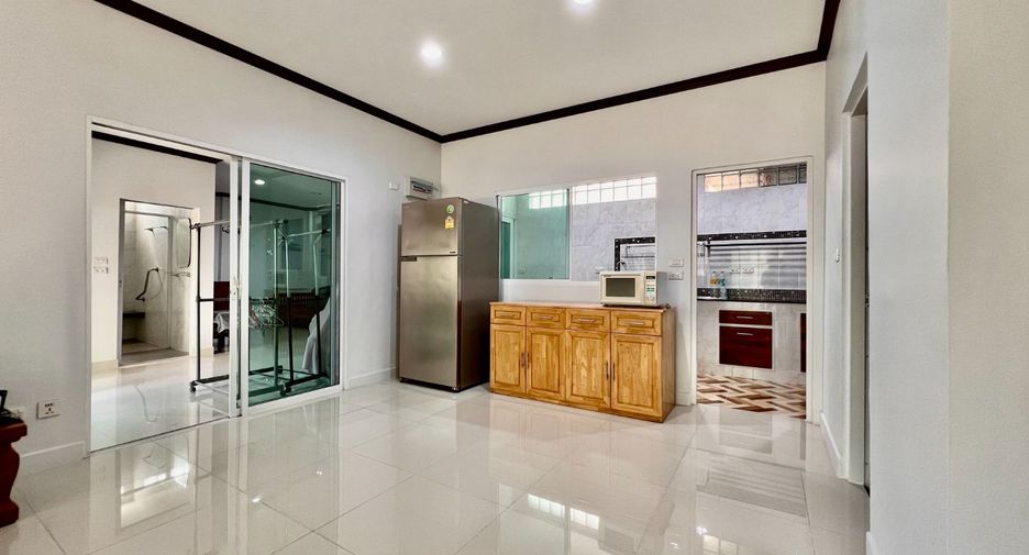 For sale 4 bedrooms townhouse in Bang Kruai, Nonthaburi