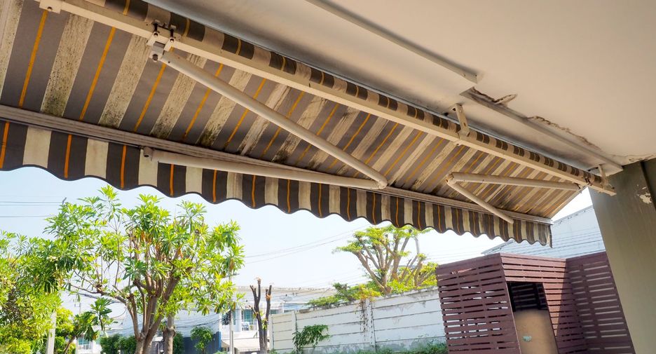 For sale 4 bedrooms townhouse in Bang Kruai, Nonthaburi