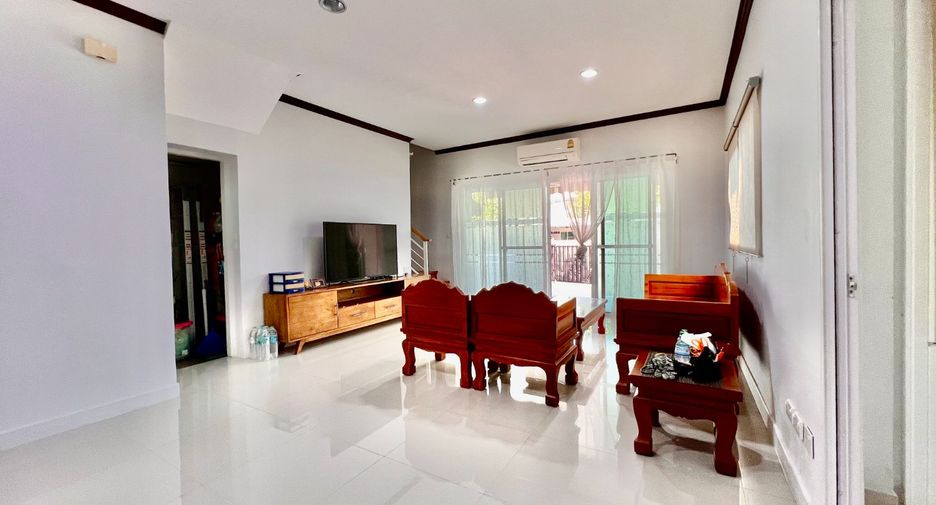 For sale 4 bedrooms townhouse in Bang Kruai, Nonthaburi