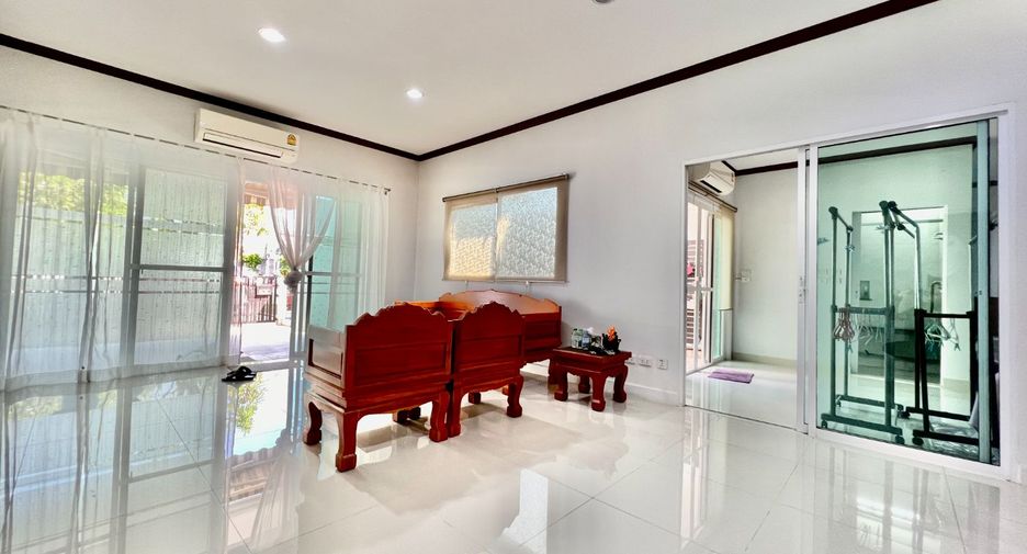 For sale 4 bedrooms townhouse in Bang Kruai, Nonthaburi